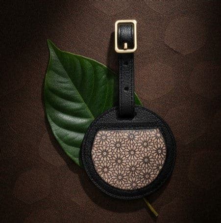 Black Plant Leather Travel Tag Circular | Green Hermitage