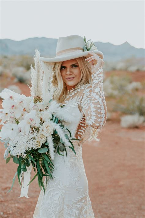 Beautiful Boho Western Bride Style | Lace Wedding Gown + Desert Destination Wedding Inspiration ...