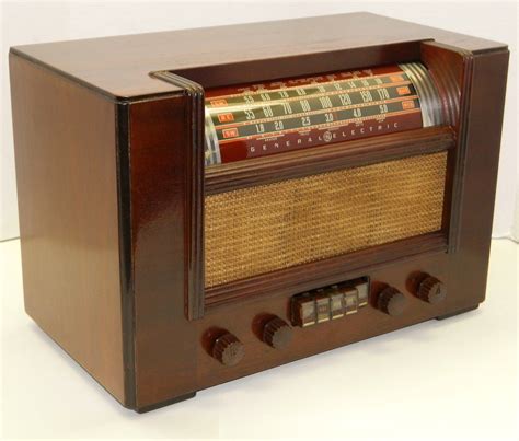 Old Antique Radio Table at Richard Easterly blog