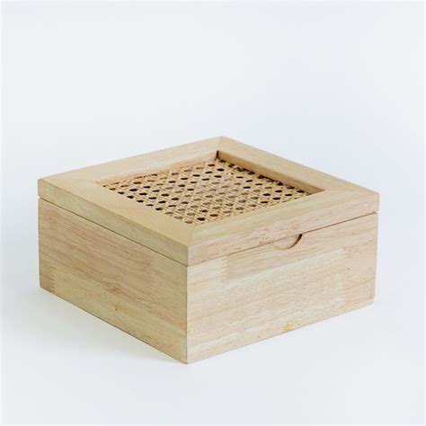 RATTAN BOX – Quaint Essential