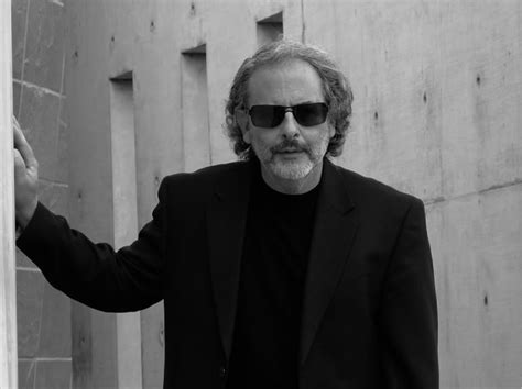 Mark Singer: The Visionary Behind Gorilla Glues Success - Splatterly