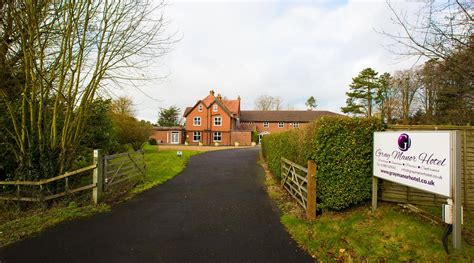 GRAY MANOR HOTEL (Shipton Bellinger) - Hotel Reviews, Photos, Rate ...
