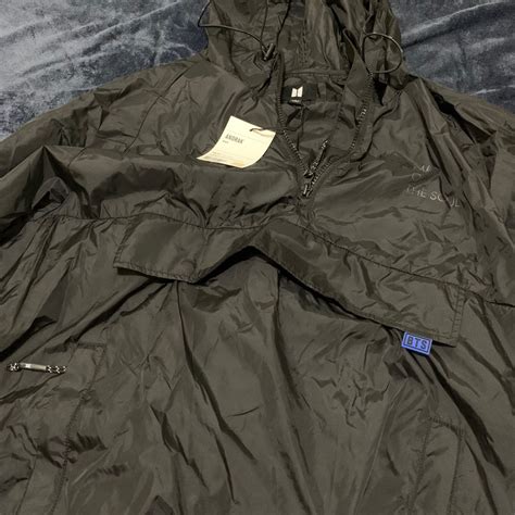 BTS Map of the Soul Tour Anorak / Windbreaker, Men's Fashion, Activewear on Carousell