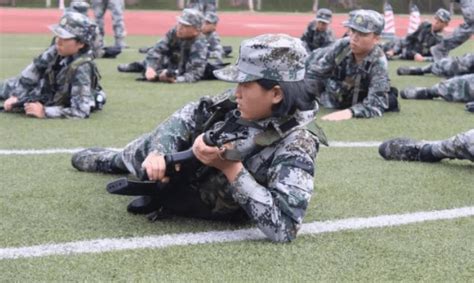 女兵报考军校，有哪些专业可以选？ - 知乎