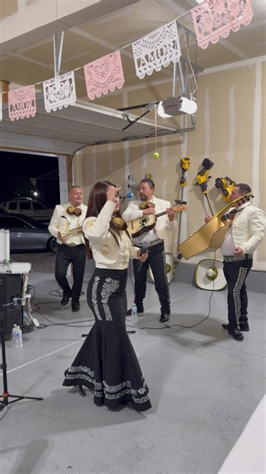 La Malagueña — Isa Cuenca performance