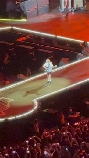 Ac/Dc performing Highway to Hell Live at MetLife Stadium 2026 Power Up Tour