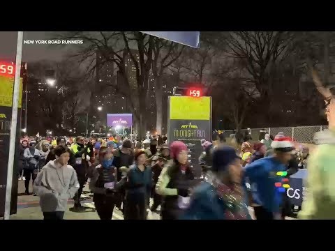 Sam Ryan, Liz Cho ring in New Year at NYRR Midnight Run in Central Park