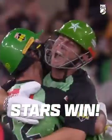What a match this was 😱 Get set for the Melbourne Derby by reliving last season's thriller at the MCG! #BBL15 | BBL