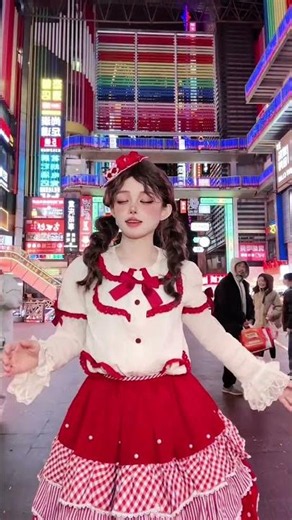Auto-adjusting dance robot 🎀💕 #popping #doll #robot #dance