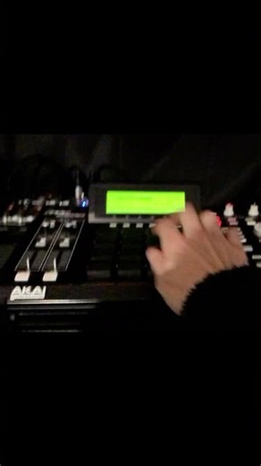 MPC fingerdrumming 1Beatzzz