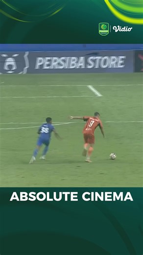 Gol Sensasional Patrick Cruz dan Hattricknya