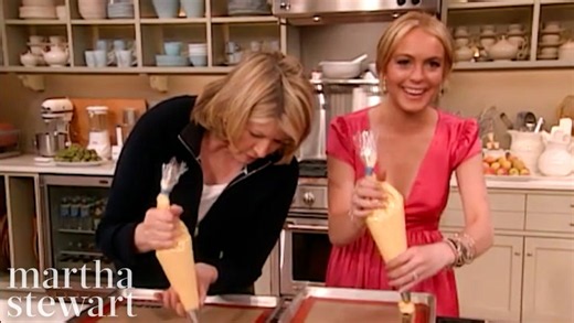 Martha Stewart’s favorite celebrity guests (Lindsay Lohan, Conan O’Brien & more)