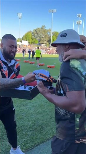Jaden Laing in the Jungle! 🐅 #weststigers #nrl