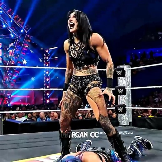 Iyo sky help Rhea Ripley 🥵 Edit #wwe #rhearipley #iyosky #edit #shorts