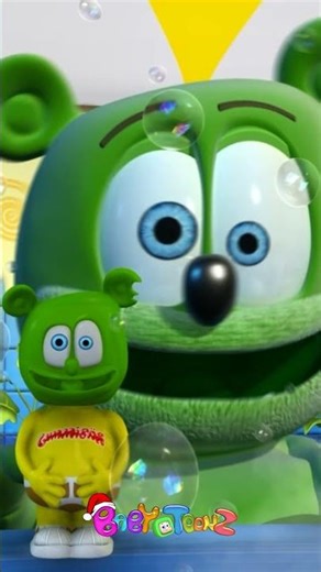 🧼 Gummy Bear Mixes Soaps to Make Colorful Bubbles 🧼 | Baby Toonz #gummybear #trendingshorts