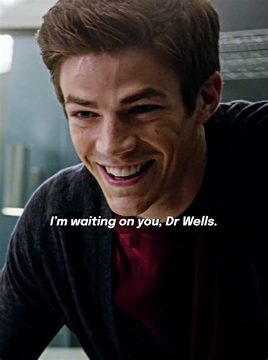 The Flash plays multiple games at super speed 🤣 #shorts