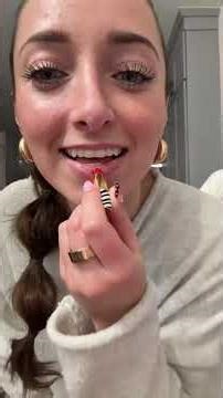 We got Butterfly Gummies! 🥺