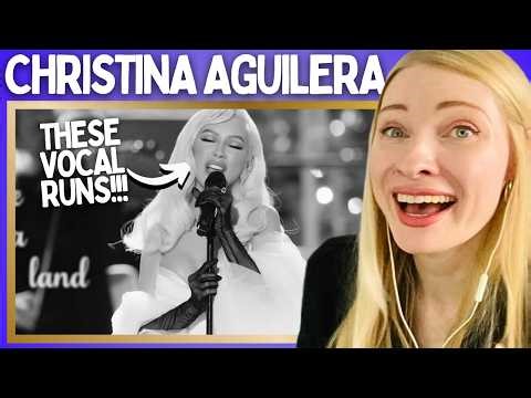 Vocal Coach Reacts: CHRISTINA AGUILERA 'Someday At Christmas' Live In Depth Analysis!