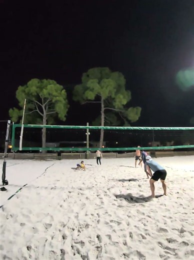 Beach volleyball never gets old 🌊 #beachvolleyball #volleyballpov #florida #usa