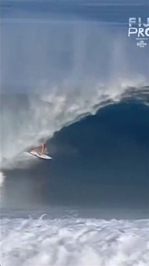 The perfect wave doesn't exist... @GabrielMedina10 Perfect 10 at the 2016 #FijiPro