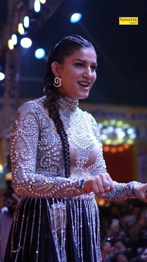 Sapna Choudhary New Song Dance 🔥 #sapnachoudhary #newsongs #newharyanvisongs #stagedance #viraldance