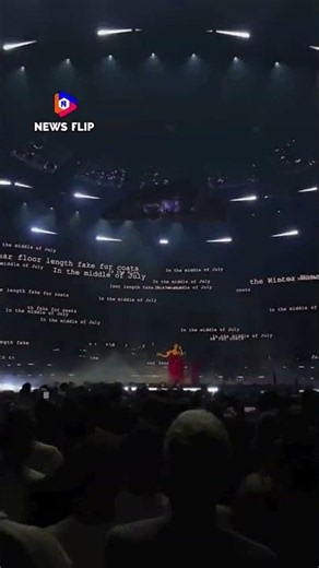RAYE performed “Winter Woman” live during a concert in London