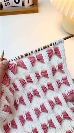 Easy DIY Butterfly / Bow Knitting Pattern Tutorial for Beginners