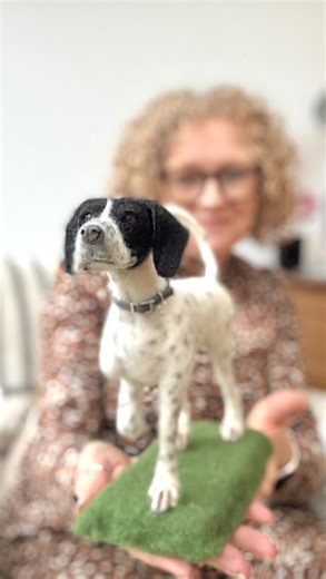 Jo Hobbs Needlefelt artist on Instagram: "🐾You see this girl… she meant the world to her family. With only a wisp of fur captured in her collar, they asked if I could re create Sterla as a needlefelted memorial sculpture. What an honour to be asked. I set about creating for the closest likeness possible, featuring tiny handmade anatomical details and a resin heart containing that precious pinch of fur. Designed as a meaningful pet memorial keepsake, my realistic dog sculptures are fully hand-sc
