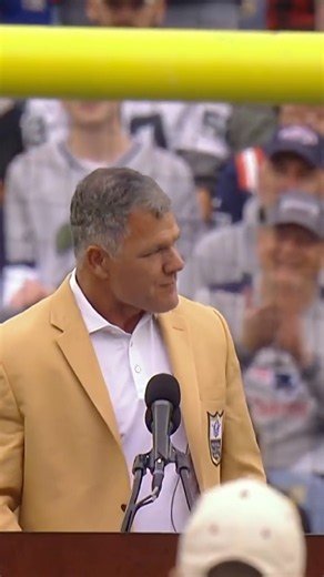 Adam Vinatieri vs. the Raiders 😂💀 📺CBS #patriots #nfl #shorts