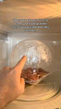 The moment the microwave starts, the chaos begins 😂🔥#Funny #Microwave #KitchenFails #fpy