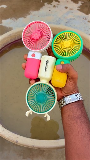 Cleaning portable fan satisfying asmr