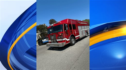 Two-vehicle crash leaves three injured on 6th Ave in Decatur