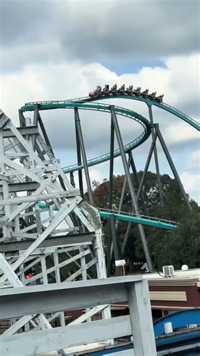 Goliath At Six Flags Over Georgia is the perfect roller coaster #rollercoaster #pov #sixflags