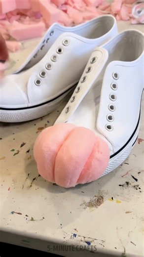 This Shoe Transformation Broke the Internet 🤯👠