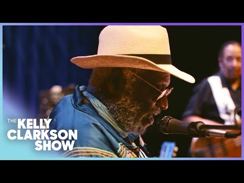 'Time' By Taj Mahal | Kelly Clarkson Show