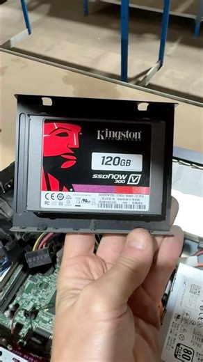 How to Install / Remove an SDD Hard Drive | Dell OptiPlex 960 #Dell #OptiPlex #SDD #HardDrive #pc