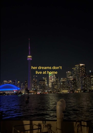 just had the courage to live my dream life❤️‍🩹 #fyp #canada #toronto #medstudent #ontario