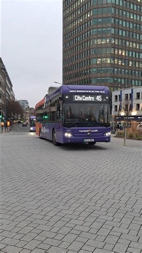 2 different Cardiff Bus Yutong E12s in Greyfriars Road #cardiffbus #buses