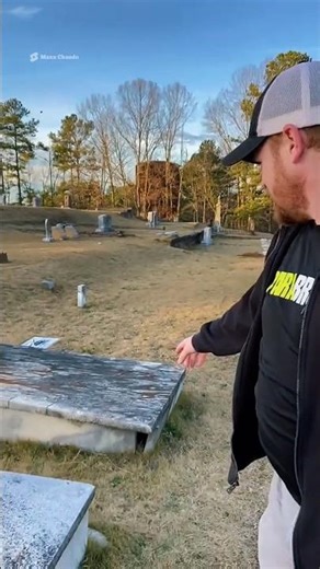The Grave Was Slightly Open What Came Out Shocked Them 😨 #shortvideo
