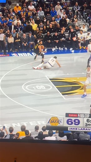 Steph Curry breaks Luka’s ankles 🤯🤯🤯💀