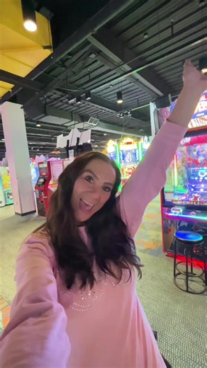 Fun Vlog: Great Day at the Arcade