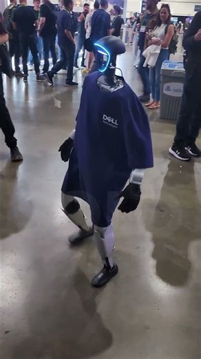 Robot Dancing at SIGGRAPH 2026 ~ Humans not Amused? | First Time Seeing Humanoid Robot in Real Life