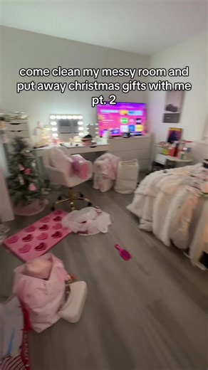 #aestheticbedroom #cleantok #cleaning #comecleanwithme #cleanroom