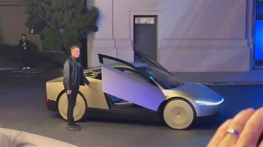 “The future is autonomous!”— Elon Musk