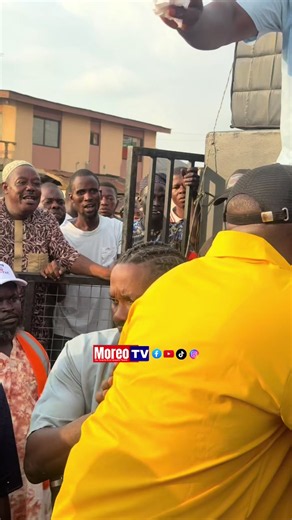 We Are Live At the Official Launching & Mega Rally Of Progressive Frontline Movement (PFM) for the Ogun State Incoming Governor Senator Adeola Olamikekan Yayi… 📍Olota Palace Square, Ota Ogun State Live Band Music Oganla Fuji Wasiu Alabi Pasuma Cc @@Kendu Investment @senyayi #moreotvcovearage
