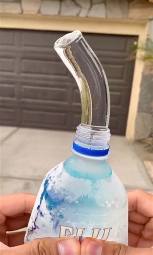 Bizarre TikTok jelly trend 😱