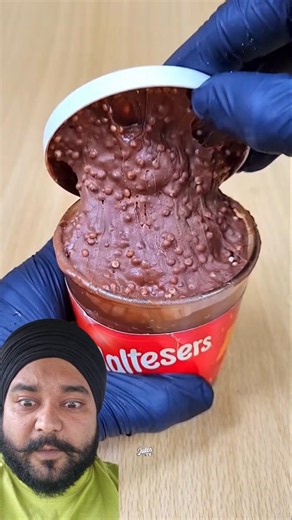 TWIX BIG BUCKET CHALLEGE #asmr #candyopening #nutella #chocolate #mukbang #eating #icecream #shorts