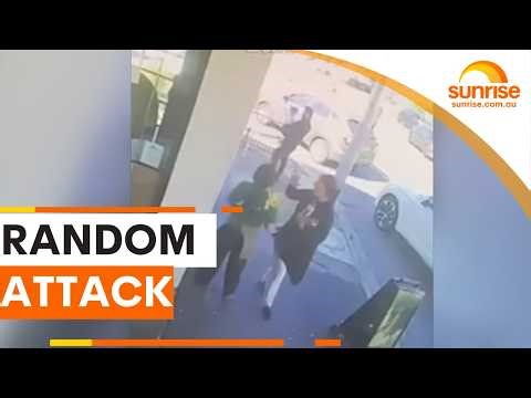 Melbourne café worker attacked with food tray | Sunrise
