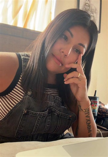 I wish I recorded myself back in April for my first @TheBookClurb. Having these other women, especially @exoerica notice my transformation from month one is something so special to me. I am comfortable in my own skin and love being vulnerable now. Growing is work, but when others notice it is such an award 🖤✨
