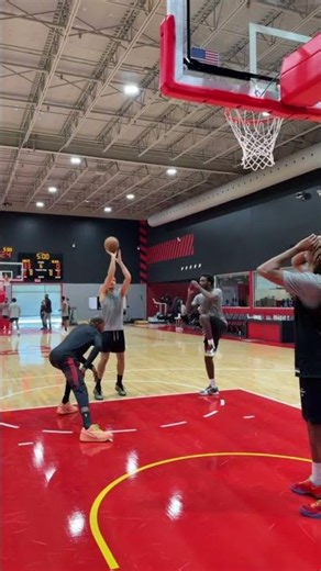 who do you think won? 👀 #rockets #nba